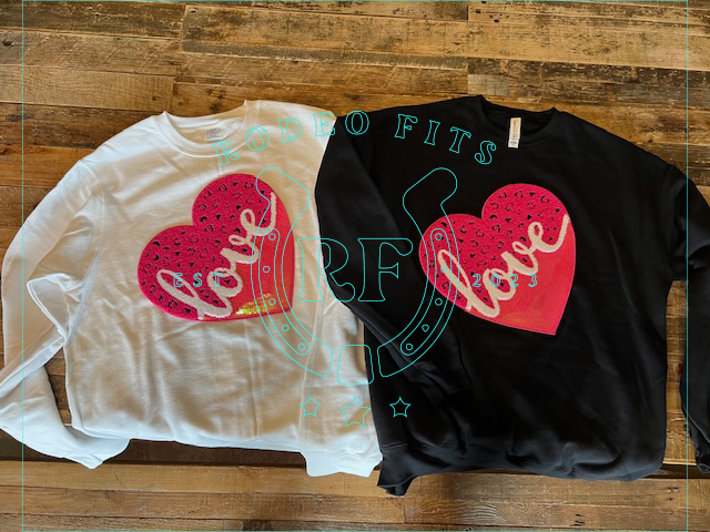 LOVE HEART CREWNECK